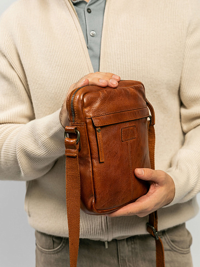 Сумка через плечо Dr.Koffer из натуральной кожи коричневая