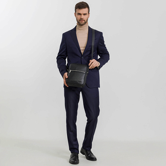 Сумка через плечо Dr.Koffer из натуральной кожи черная