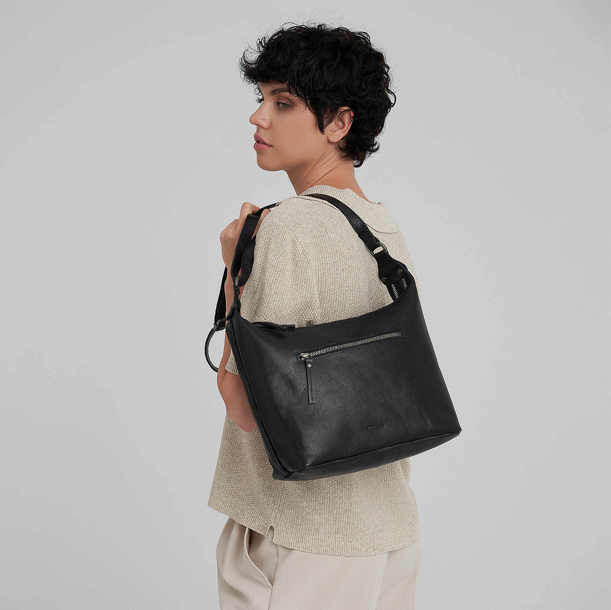 Женская сумка Dr.Koffer из натуральной кожи чёрная