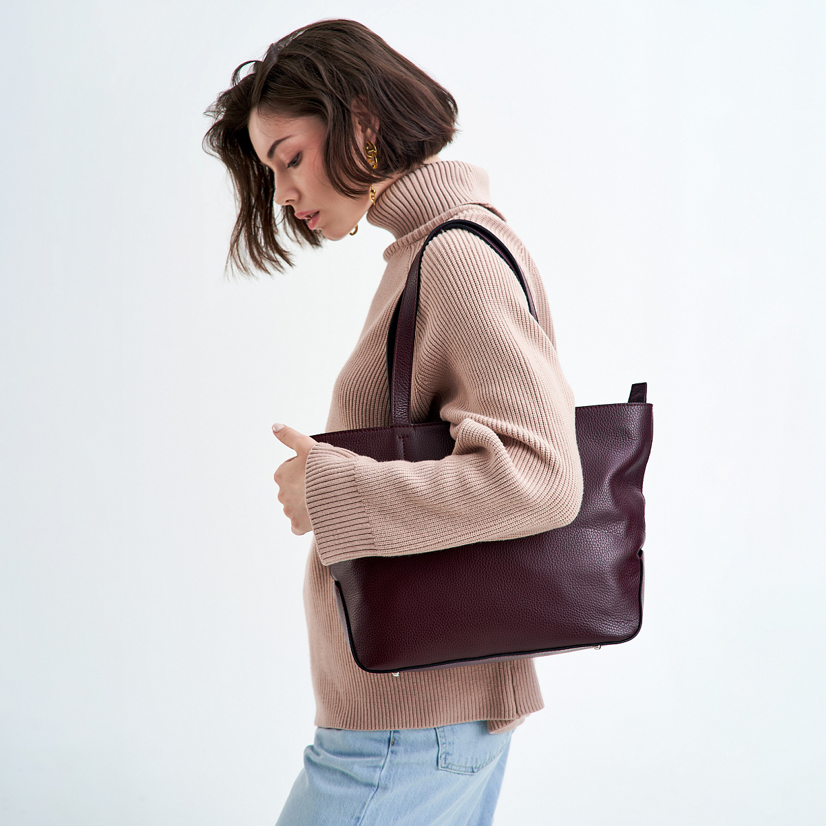 Женская сумка Dr. Koffer из натуральной кожи бордовая