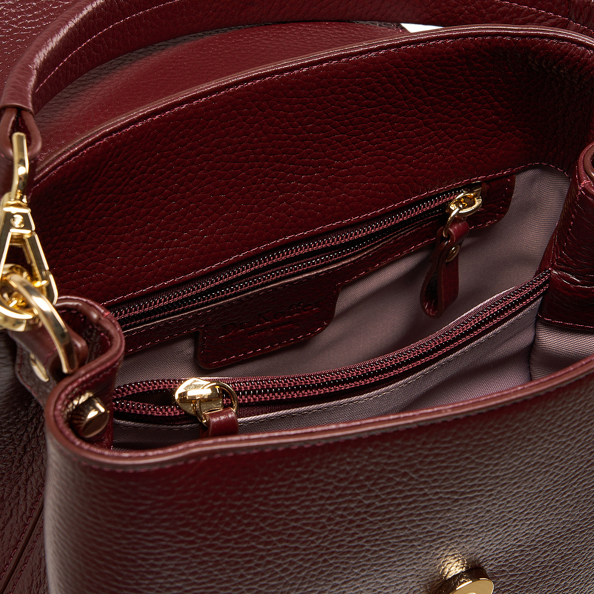 Женская сумка  Dr. Koffer из натуральной кожи бордовая