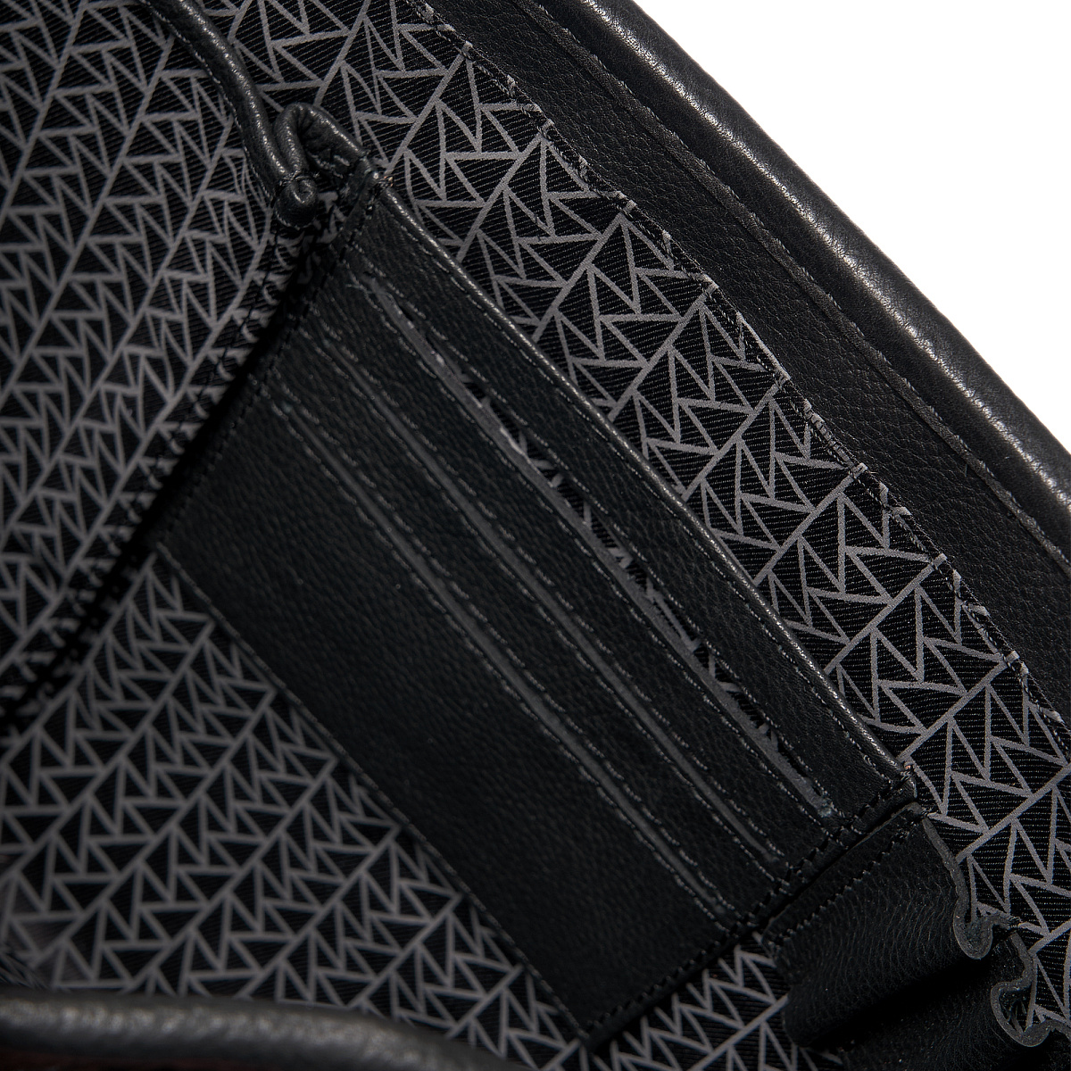 Портфель Dr.Koffer из натуральной кожи черный