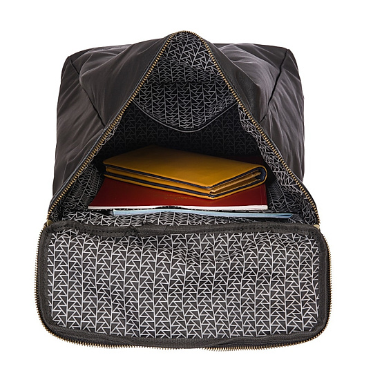 Рюкзак Dr.Koffer из натуральной кожи черный