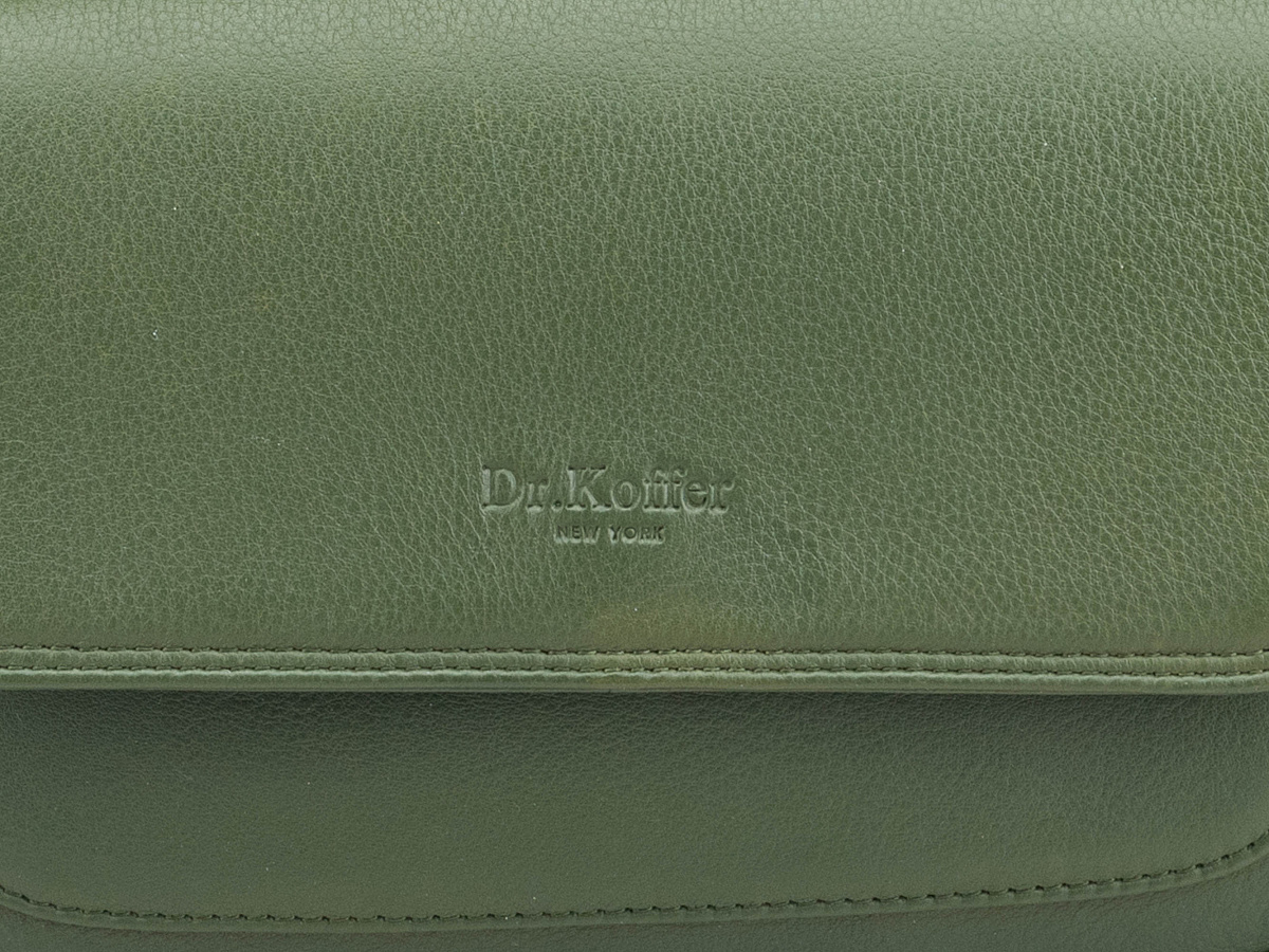 Женская сумка Dr.Koffer из натуральной кожи зеленая