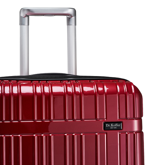 Чемодан на колесах M Dr.Koffer АБС (abs) пластик красный