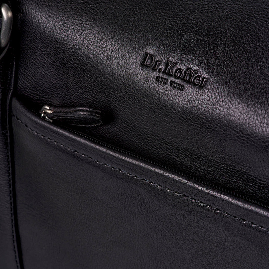 Сумка дорожная Dr.Koffer из натуральной кожи черная