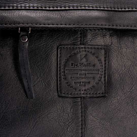 Деловая сумка Dr.Koffer из натуральной кожи черная