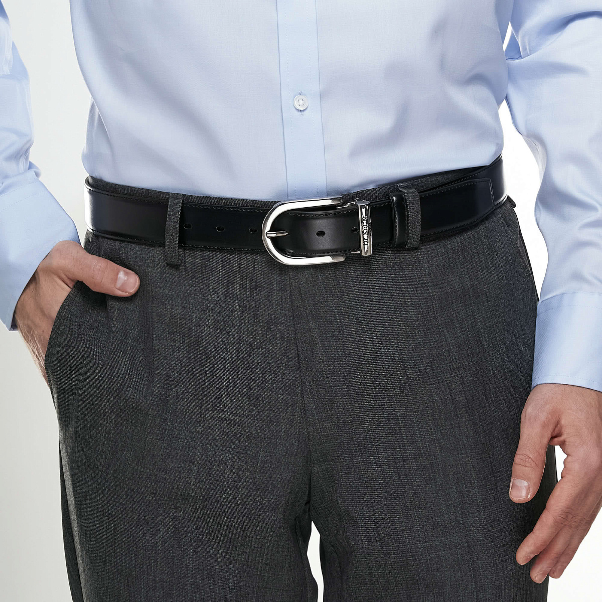 Ремень из глянцевой чёрной кожи с овальной пряжкой Dr.Koffer R038B01120-50-04