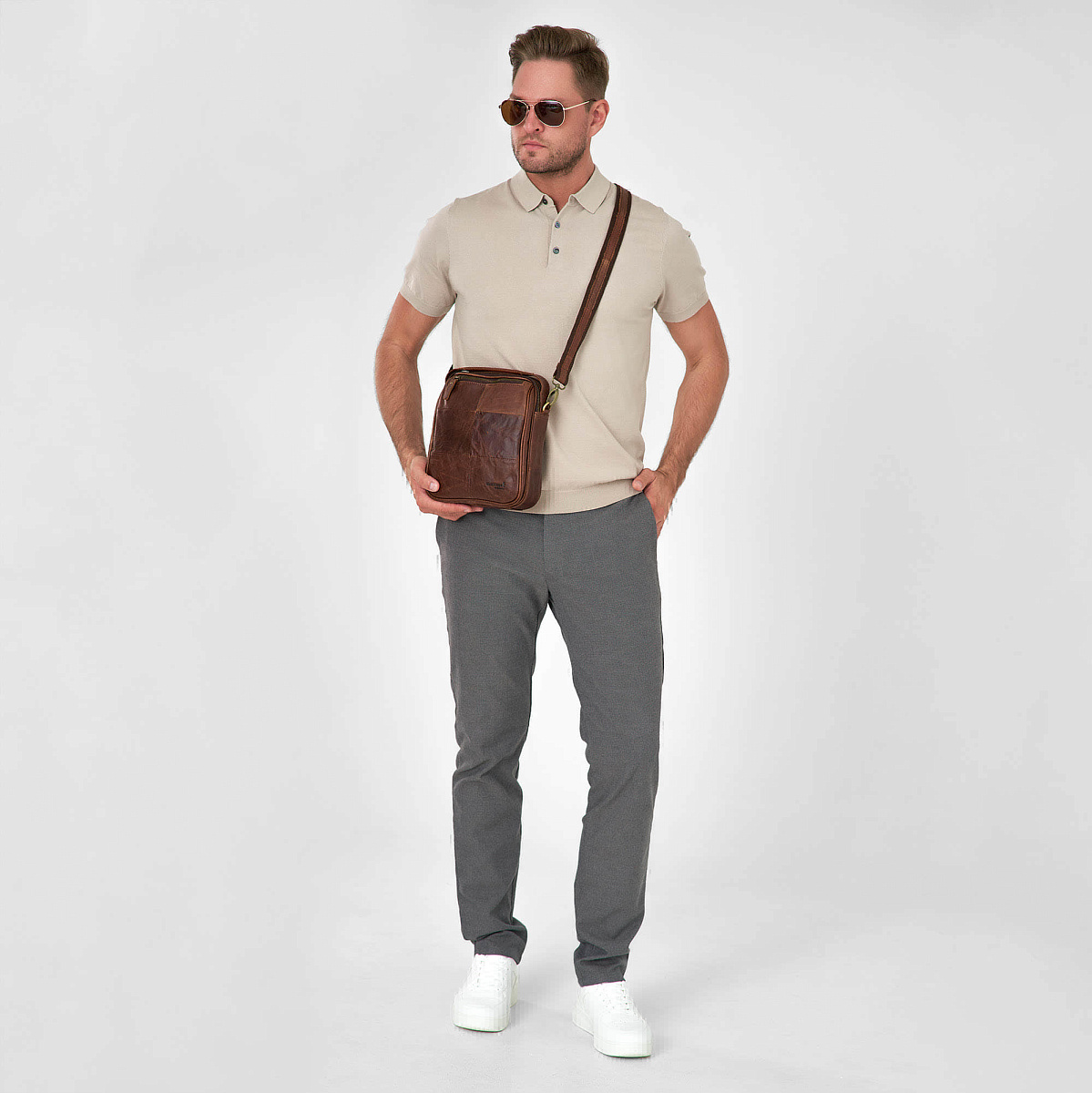 Сумка через плечо Dr.Koffer из натуральной кожи коричневая