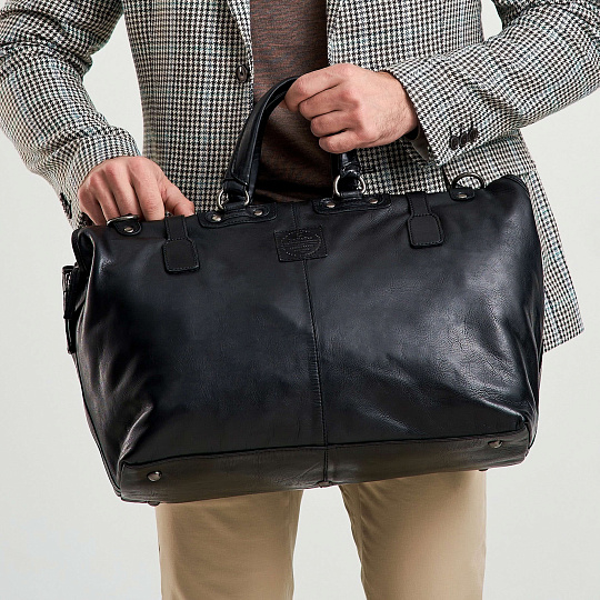 Сумка дорожная Dr.Koffer из натуральной кожи черная