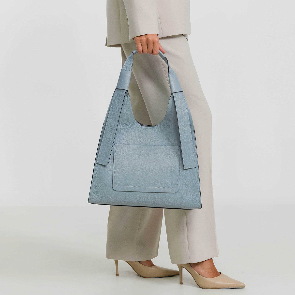 Женская сумка Dr. Koffer из натуральной кожи голубая