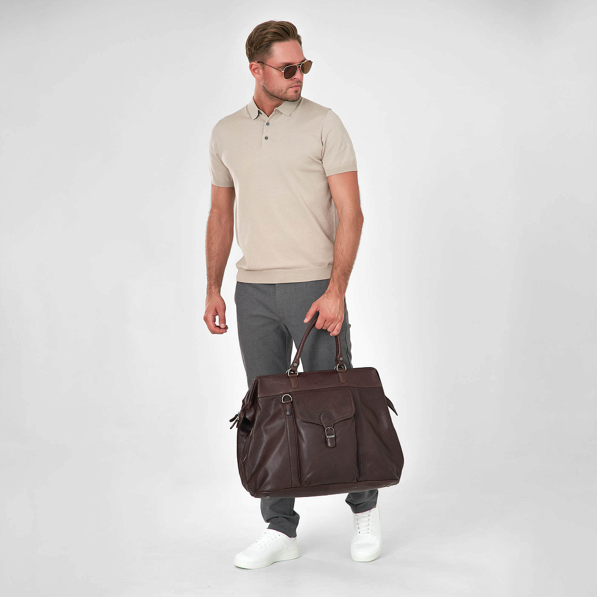 Сумка дорожная Dr.Koffer из натуральной кожи коричневая