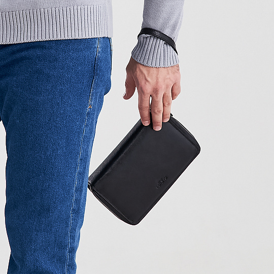 Сумка барсетка из натуральной кожи Dr. Koffer черная