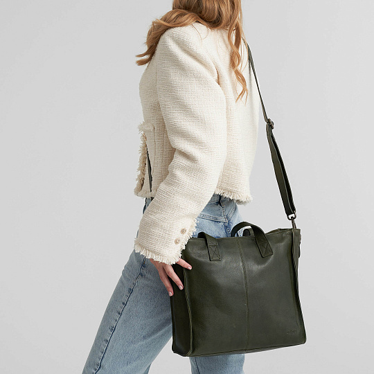 Деловая сумка Dr.Koffer из натуральной кожи зеленая