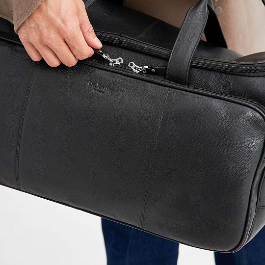 Сумка дорожная Dr.Koffer из натуральной кожи черная