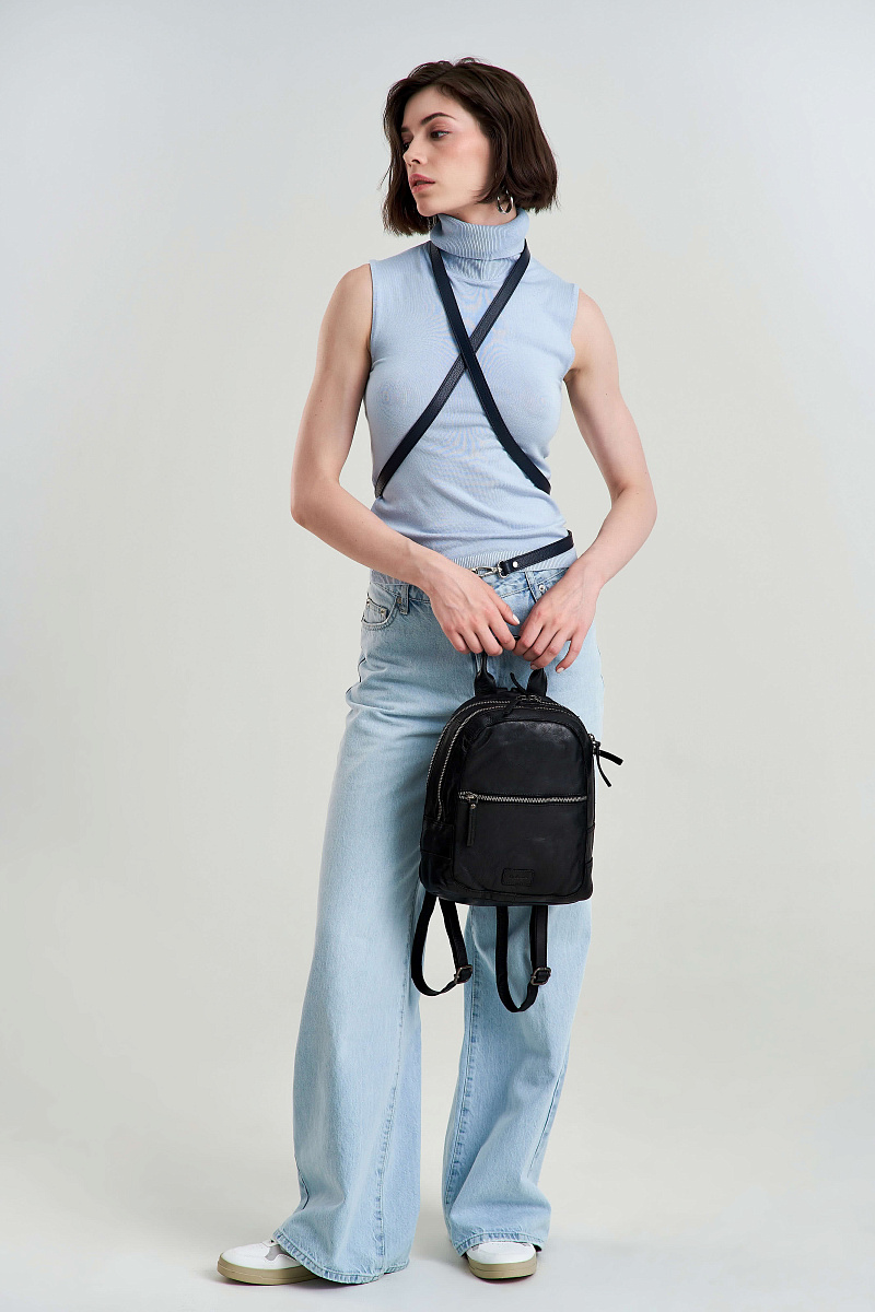 Рюкзак Dr.Koffer из натуральной кожи черный