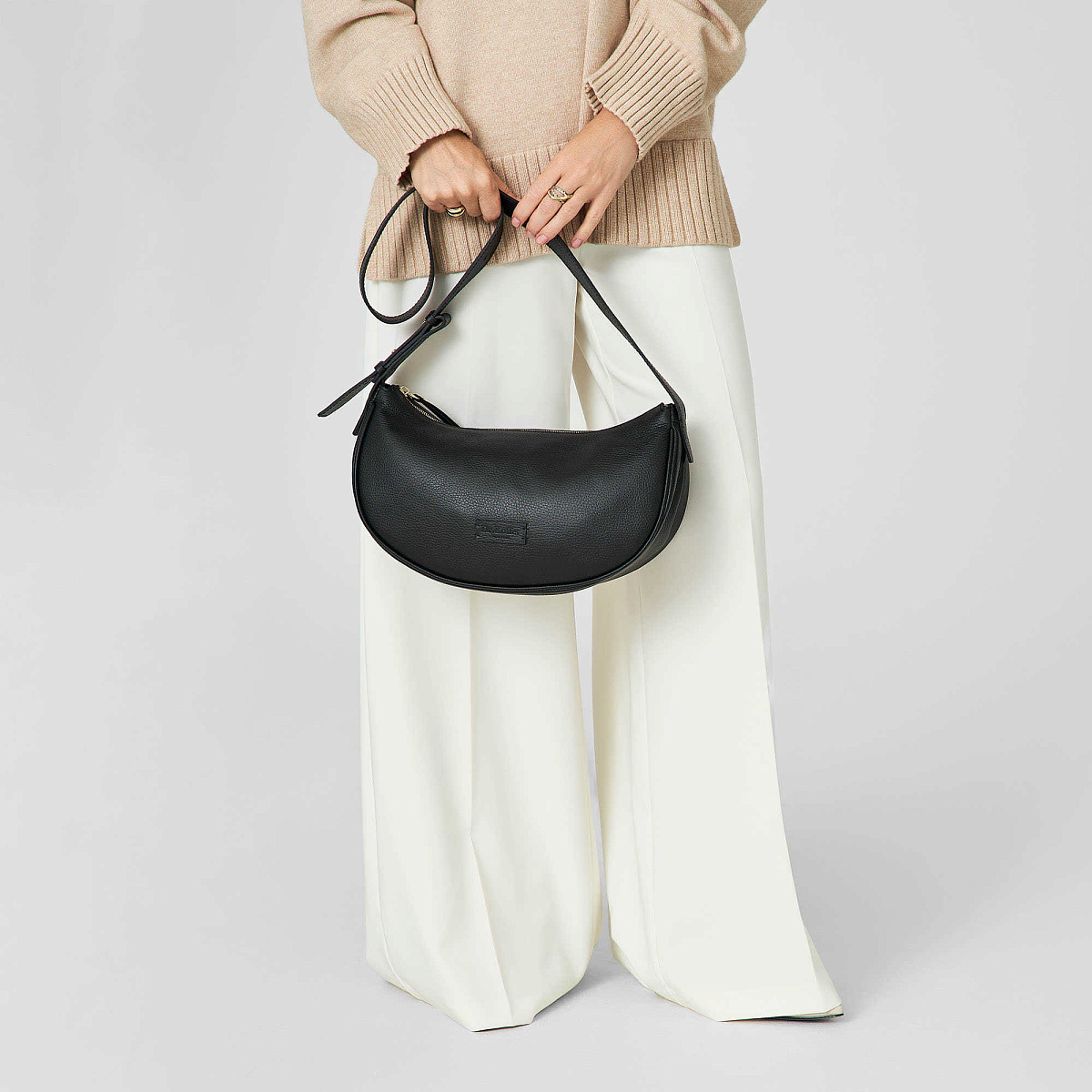 Женская сумка Dr. Koffer из натуральной кожи черная