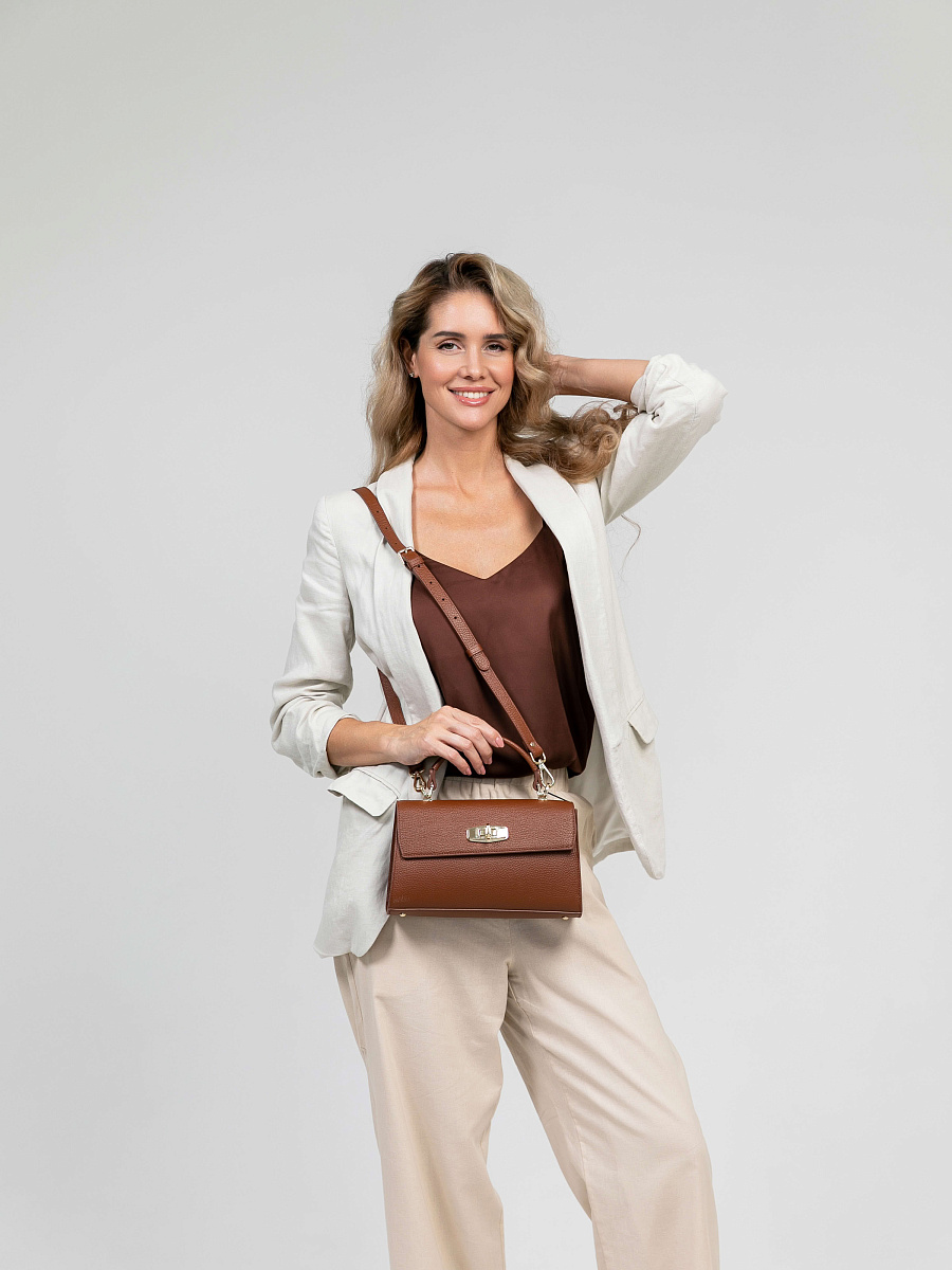 Женская сумка Dr.Koffer из натуральной кожи коричневая